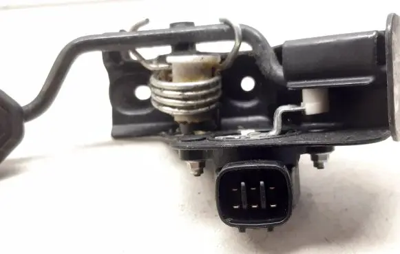 Clutch pedal