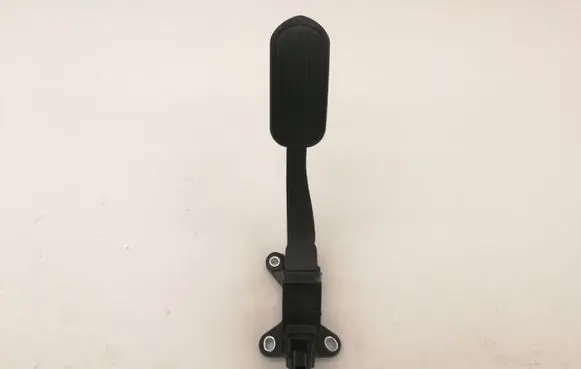 Toyota Prius (XW30) Accelerator throttle pedal 781100W10016162C