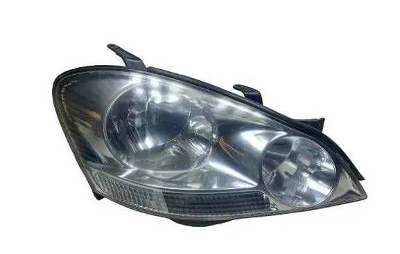 Toyota Avensis Verso Headlight/headlamp 144543-KASACJA