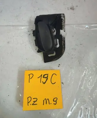 Peugeot 206 Front door interior handle 9623698077
