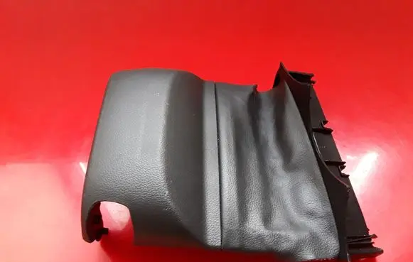 Steering wheel column trim