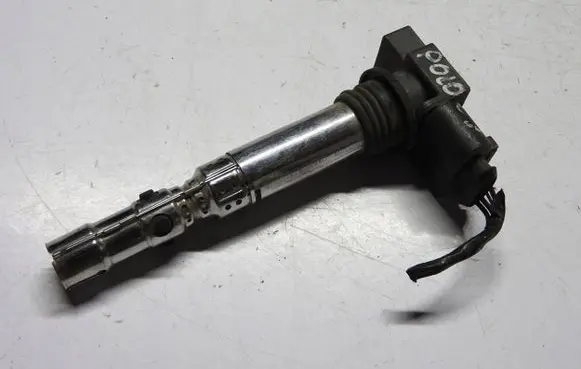Volkswagen Fox High voltage ignition coil 0040102059