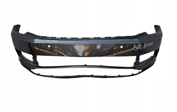 Volkswagen PASSAT B8 Front bumper 3G0807221A
