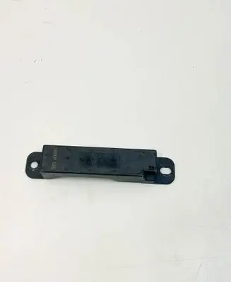 Mercedes-Benz SL R231 Aerial GPS antenna A2059053005 2059053005