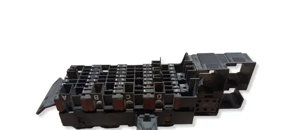 Mercedes-Benz S W140 Fuse box set 10400414650