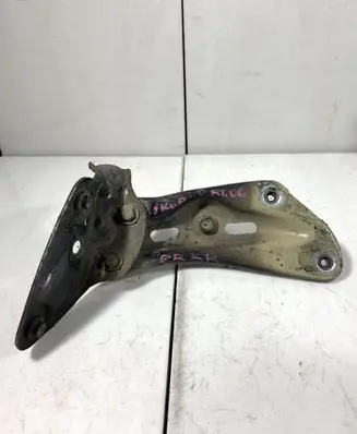 Skoda Octavia Mk2 (1Z) Fender mounting bracket 1Z0821141