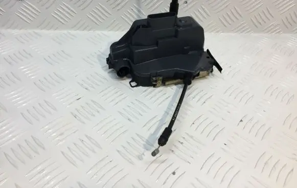 Renault Espace - Grand espace IV Front door lock 8200017968