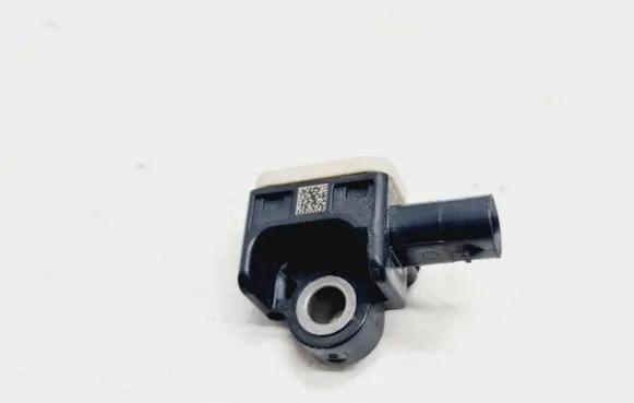 Mercedes-Benz B W246 W242 Airbag deployment crash/impact sensor A1668210151 56054085AA