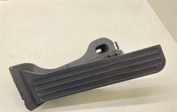 Audi A3 S3 A3 Sportback 8P Accelerator throttle pedal 6PV01104005 1K2721503AJ