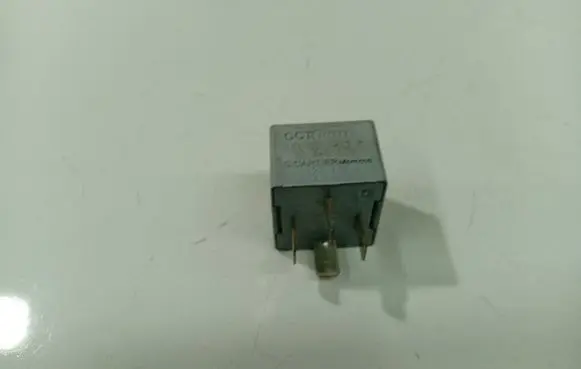Skoda Fabia Mk2 (5J) Other relay 141951253B
