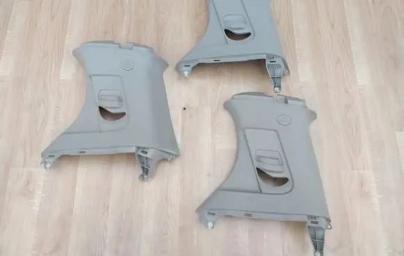 Toyota Sienna XL10 I Other sill/pillar trim element