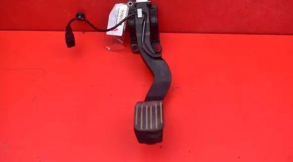 Citroen C4 I Accelerator throttle pedal 9650889180
