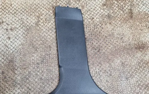 Mini One - Cooper F56 F55 (B) pillar trim (bottom) 7313349