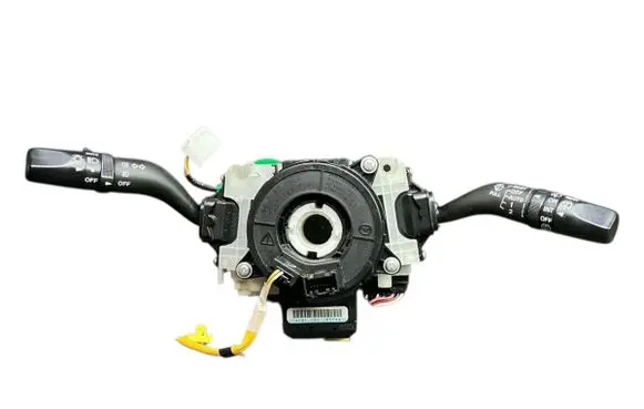 Mazda 6 Wiper turn signal indicator stalk/switch 17D254