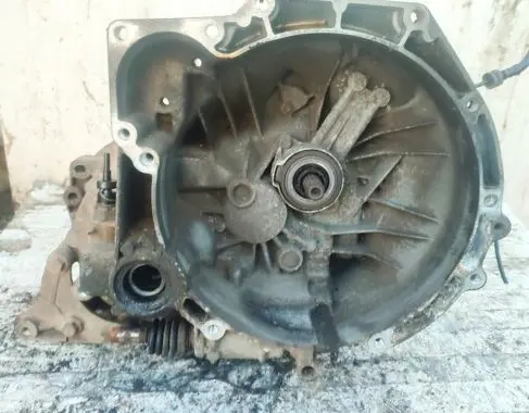 Mazda 121 SM Manual 5 speed gearbox 96WT7F096CB 96WT-7F096-CB