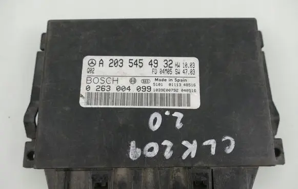 Mercedes-Benz C W203 Parking PDC control unit/module A2035454932