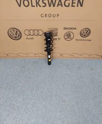 Seat Ateca Front shock absorber with coil spring 5Q3413031F 5Q3.413.031.F