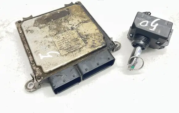 Mercedes-Benz C W204 Engine ECU kit and lock set A6519007500 A0064461549