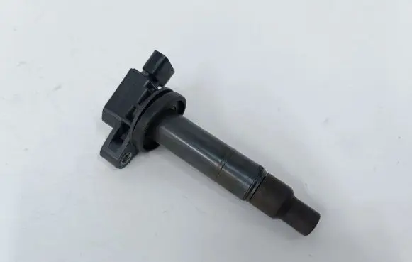 High voltage ignition coil