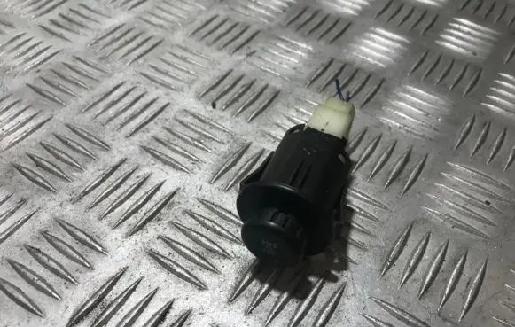 Traction control (ASR) switch