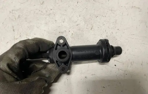 BMW 3 E46 EGR thermostat 2247723
