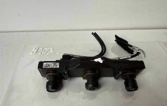 Windshield/windscreen camera