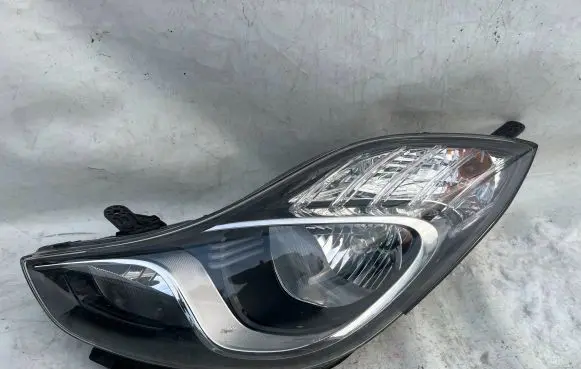 Hyundai ix20 Headlight/headlamp 92101-1KXXX