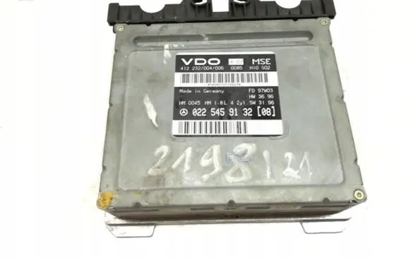 Mercedes-Benz C W202 Engine control unit/module 0225459132 08