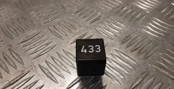 Seat Leon (1P) Other relay 3D0951253A