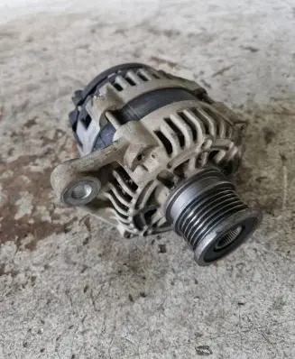 Opel Insignia A Generator/alternator 20079N