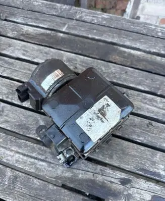 Citroen C5 Air suspension compressor 9636713880