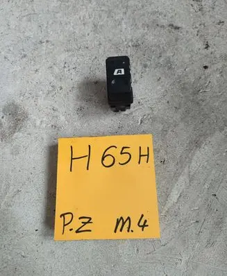 Citroen Xsara Picasso Electric window control switch 3927928