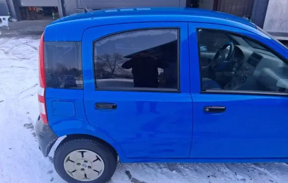 Fiat Panda II Rear door
