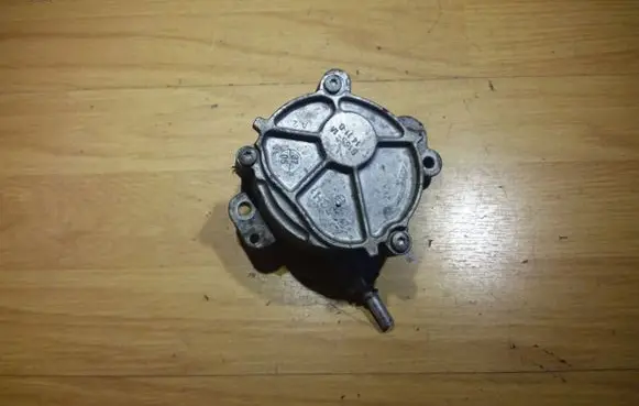 Peugeot 407 Vacuum pump D1651A