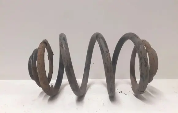 Opel Vivaro Rear coil spring