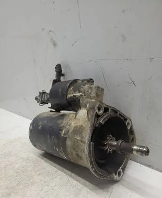 Volkswagen Golf III Starter motor 2339303222722