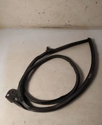 Audi A5 Sportback 8TA Front door rubber seal 8T8831707