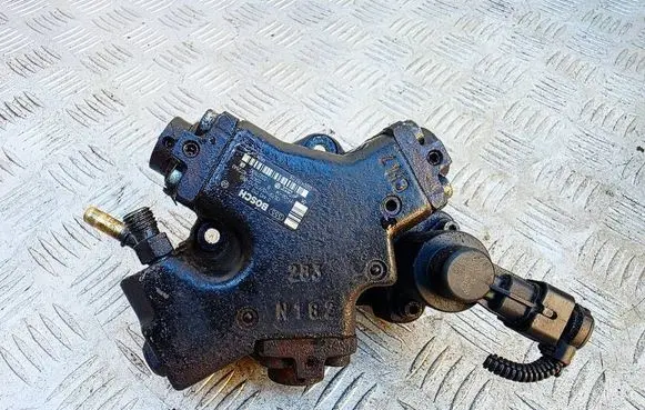 Fiat Doblo Fuel injection high pressure pump 0445010311 55237690
