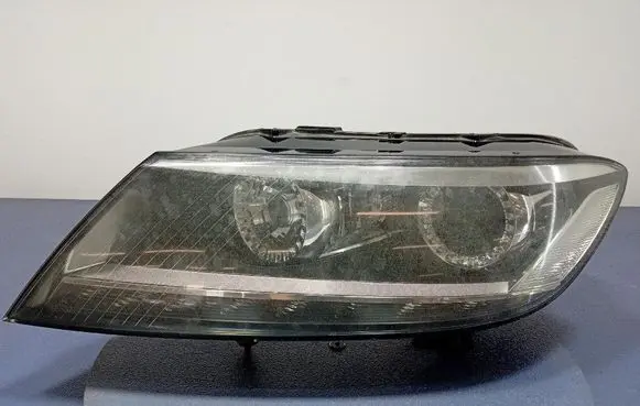 Volkswagen Phaeton Headlight/headlamp 3D1941751A