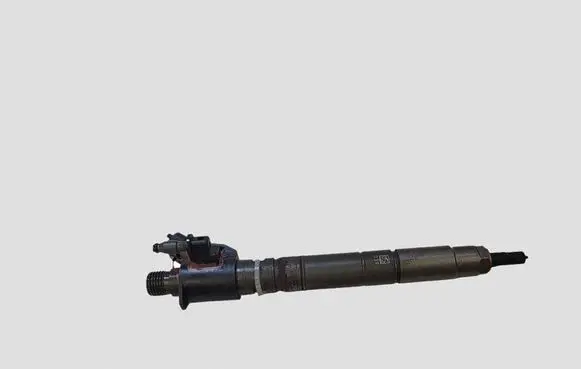 Volvo V60 Fuel injector 31303238 0445116046