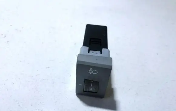 KIA Cerato Headlight level height control switch