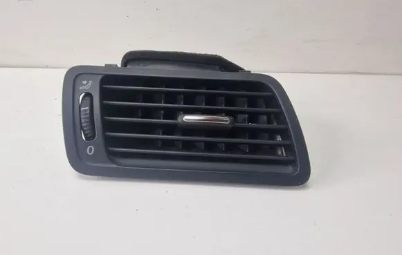Volkswagen PASSAT B6 Dashboard side air vent grill/cover trim 3C1819702E