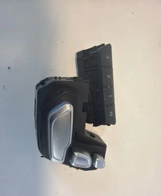 Mercedes-Benz E W212 Seat control switch A2129050351 10094748