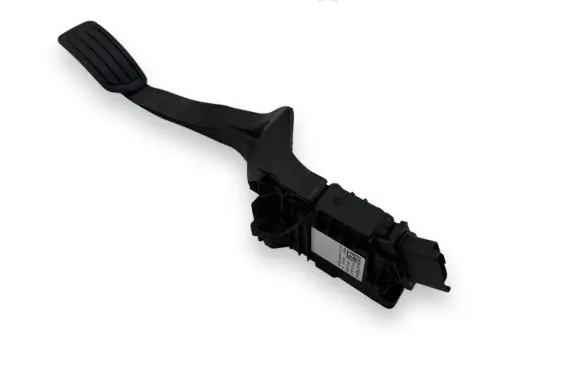 Peugeot 2008 II Accelerator throttle pedal 9837891980