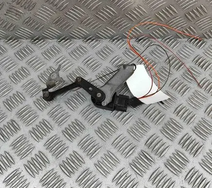 Mercedes-Benz AMG GT R190 C190 Air suspension front height level sensor A0045429918