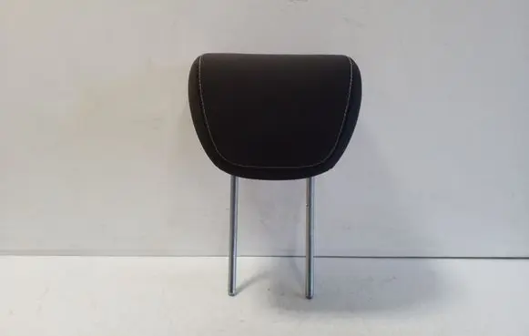 Ford Focus Rear seat headrest 