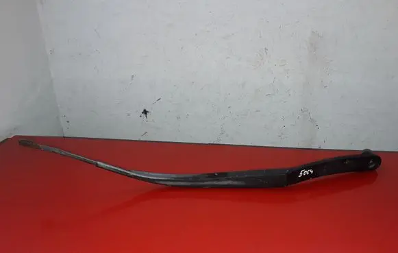 Hyundai Santa Fe Front wiper blade arm S9696