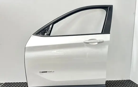 BMW X1 F48 F49 Front door 