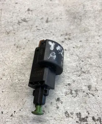 Opel Vectra B Brake pedal sensor switch 09132299