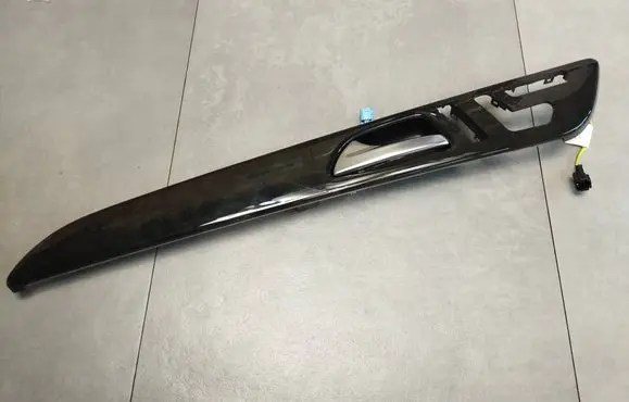 Mercedes-Benz GLE (W166 - C292) Front door interior handle A1667600561